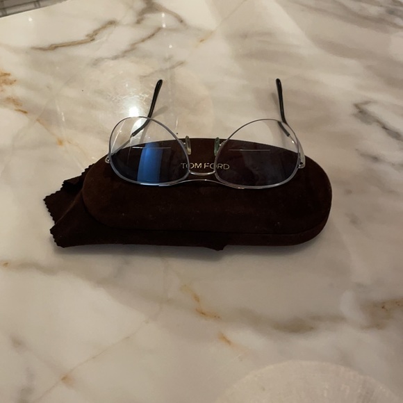 Tom Ford Eyeglasses/Sunglasses Rimless Aviators - needs lenses ($15.00) - Picture 4 of 6